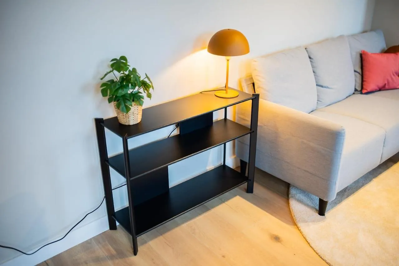 Ample 3 Bedroom Apartment Rotterdam